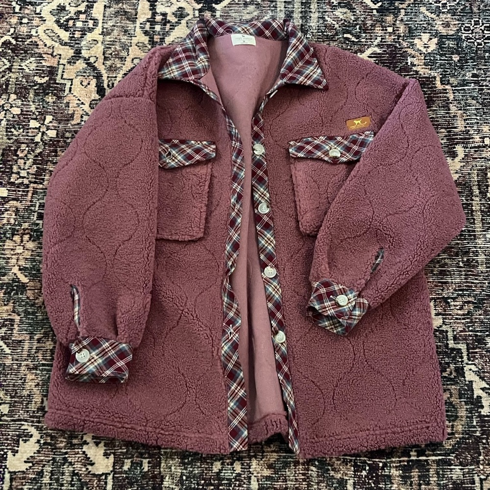 Simply Southern Burgundy Plaid Shaket ! Size M